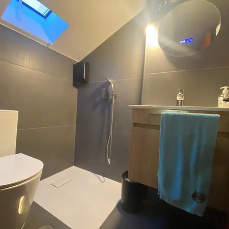 Steps To 4beds -ac Self Check-in 2024 Reno * נאזרה
