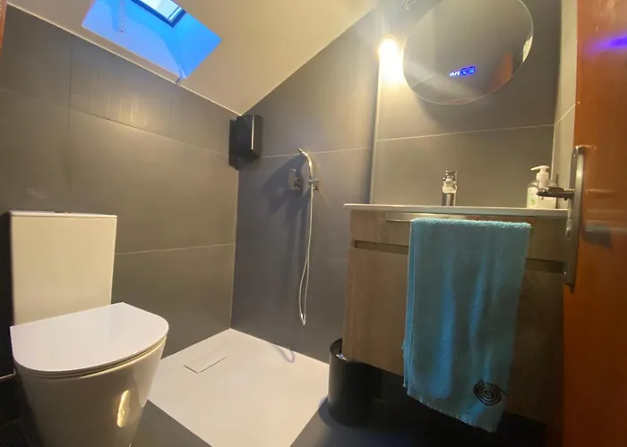 Steps To 4beds -ac Self Check-in 2024 Reno * Nazaré